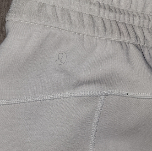 Lululemon Athletica Cream Track Pants - Picture 4 of 5